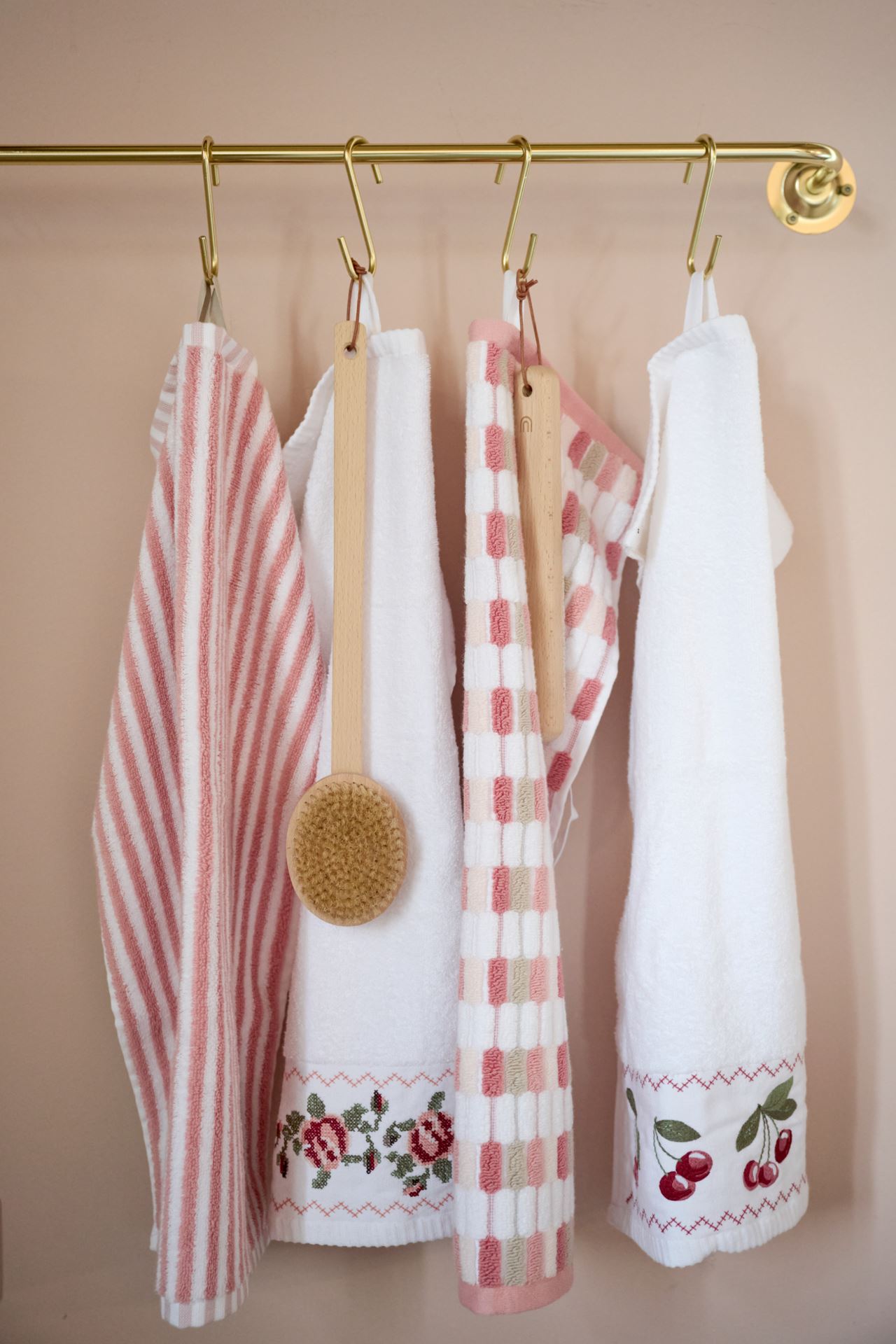 Rätik mitmevärviline/roosa - 2