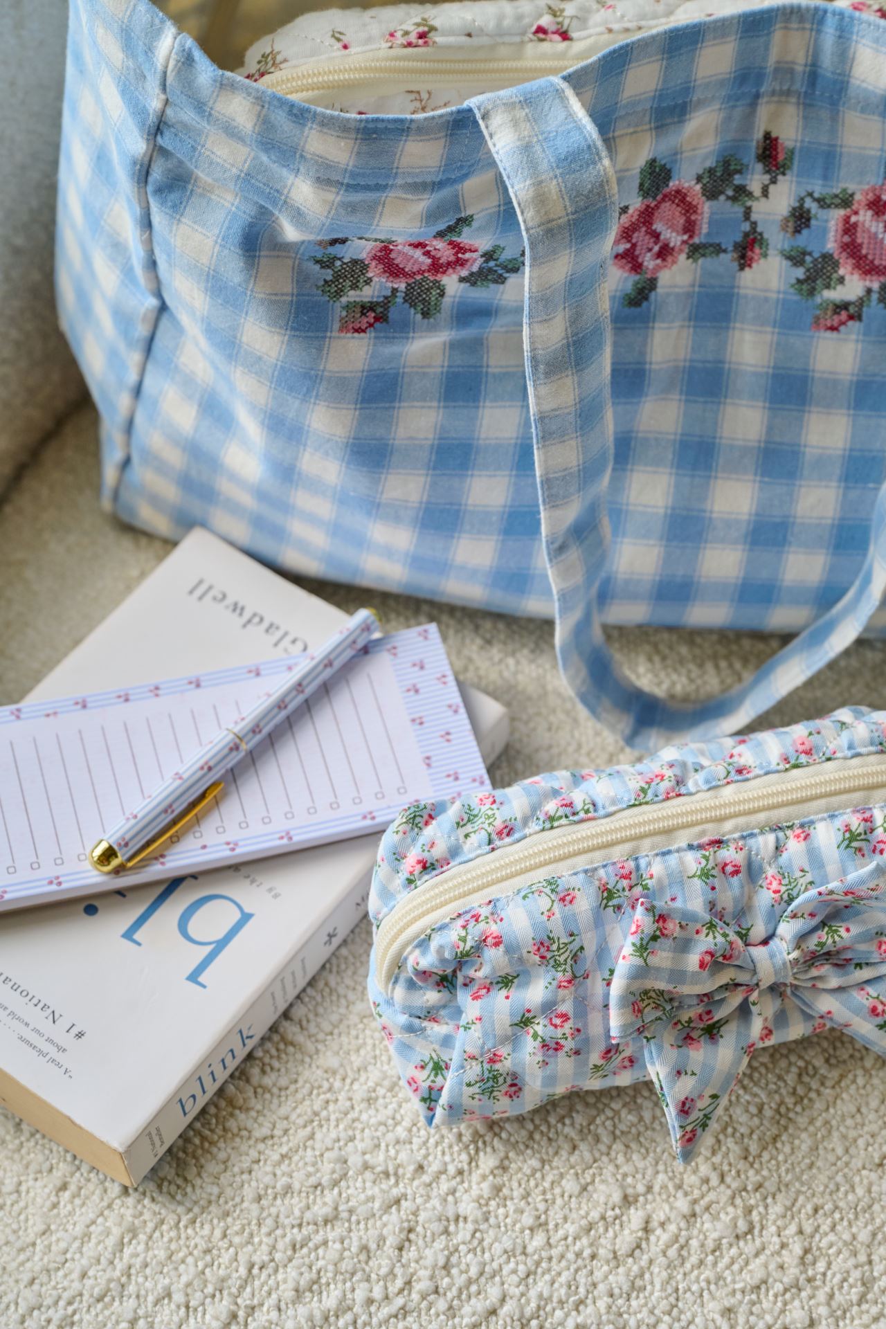 Pliiatsikarp hele sinine - 2