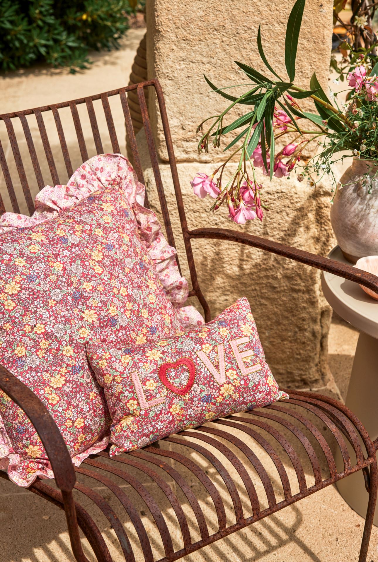 Dekoratiivpadi mitmevärviline - 5