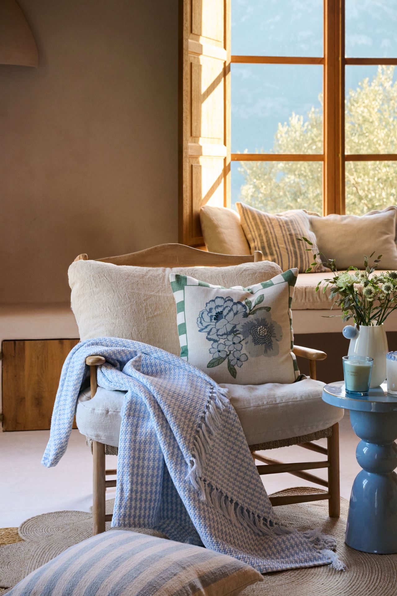 Dekoratiivpadja kate mitmevärviline - 2