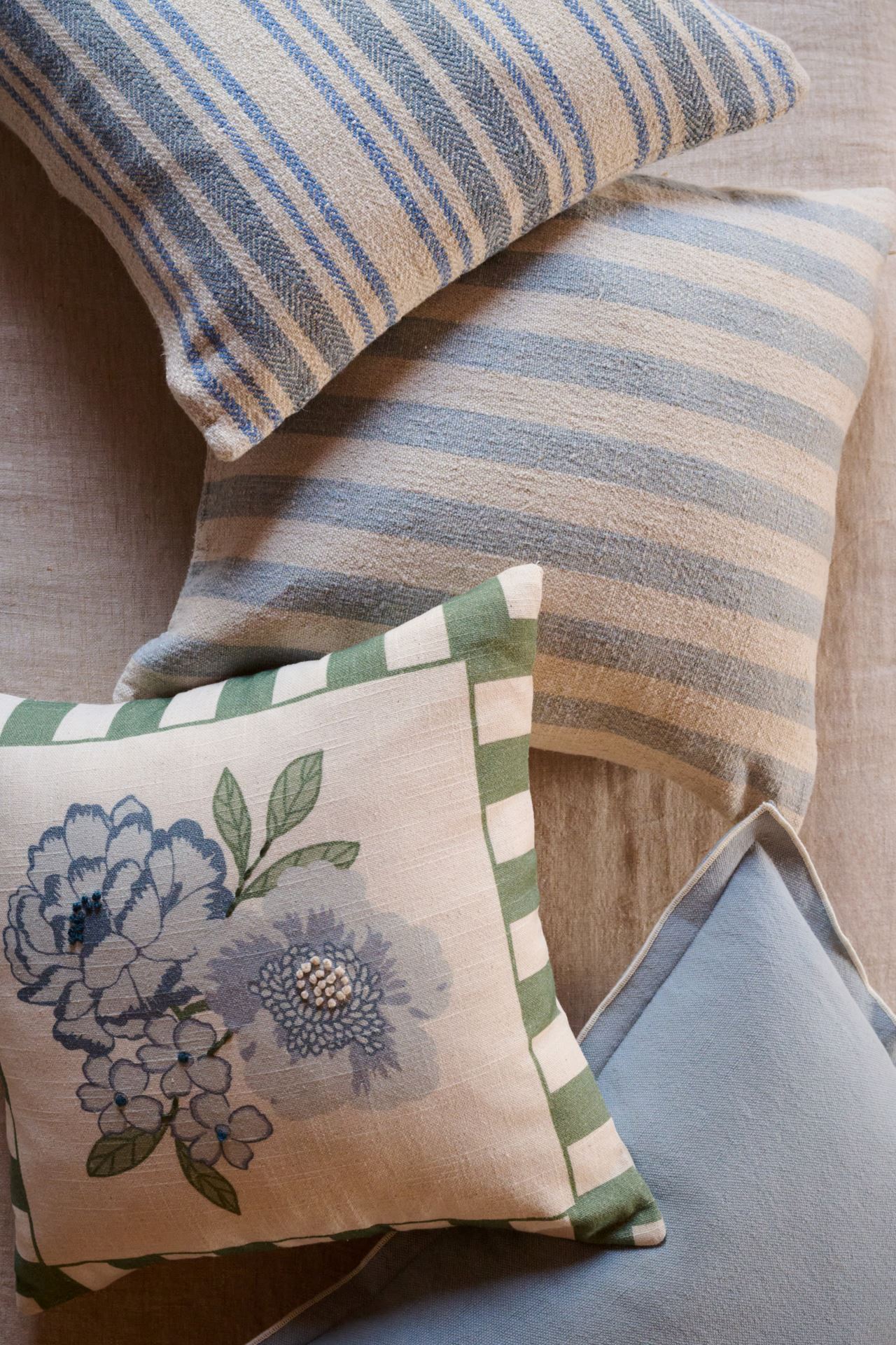 Dekoratiivpadja kate mitmevärviline - 4