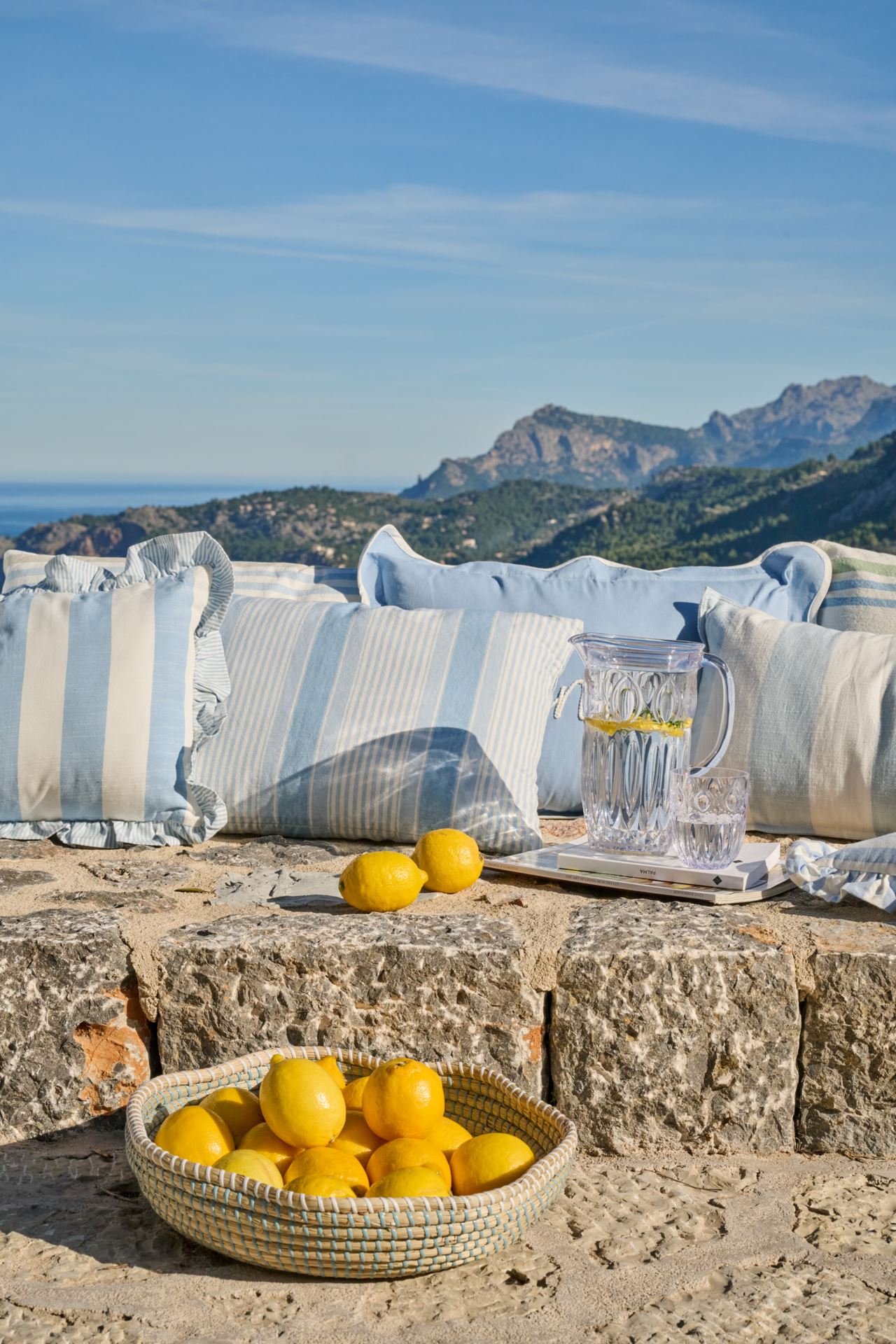 Dekoratiivpadi hele sinine - 4