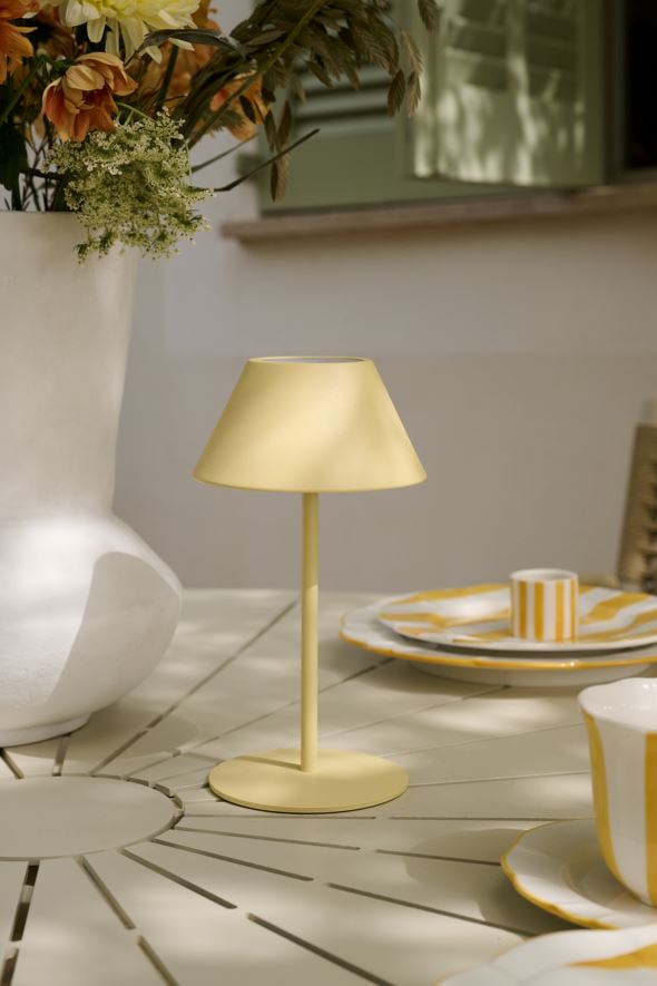 Patareitoitel valgusti hele kollane - 6