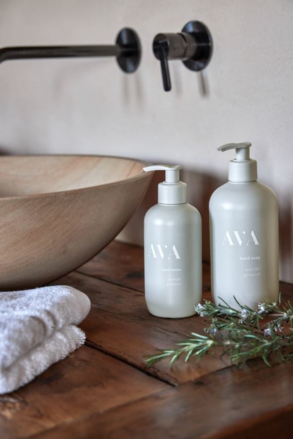 Kätekreem heleroheline - 2