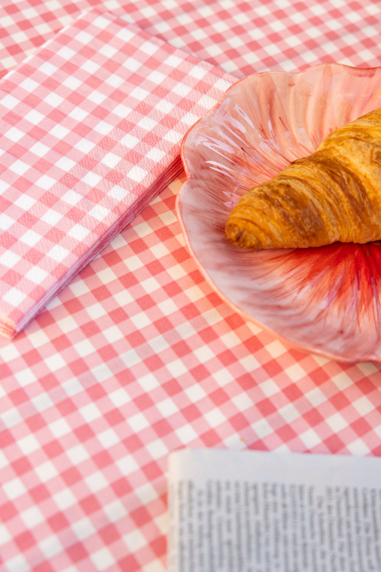 Vahatatud laudlina roosa - 2