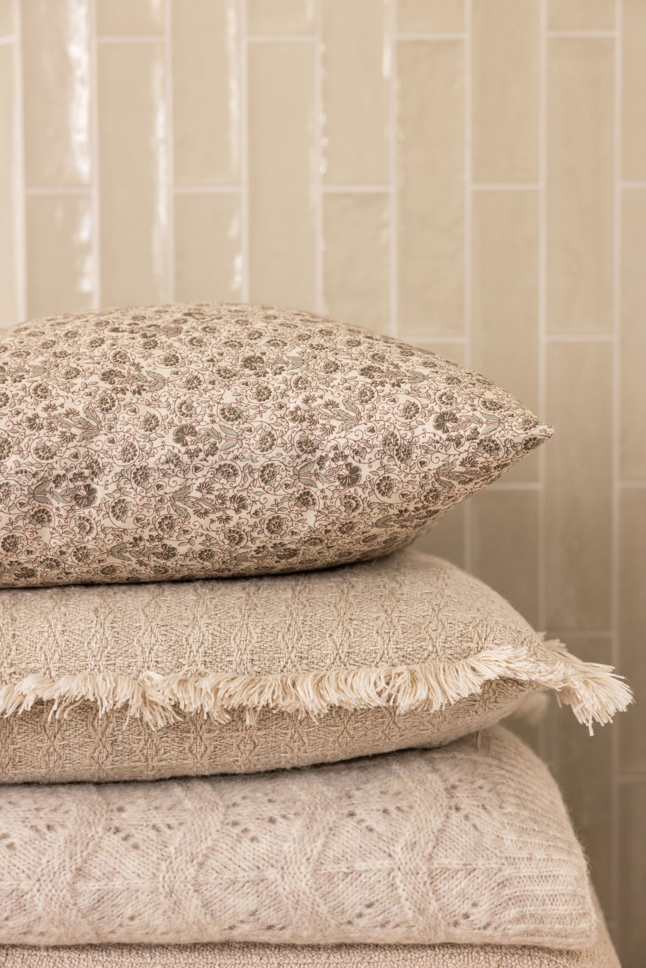 Dekoratiivpadja kate naturaalne toon - 2