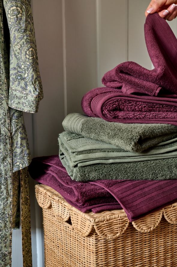 Rätik tumepunane - 2