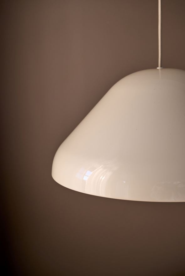 Laevalgusti kreemikas - 6