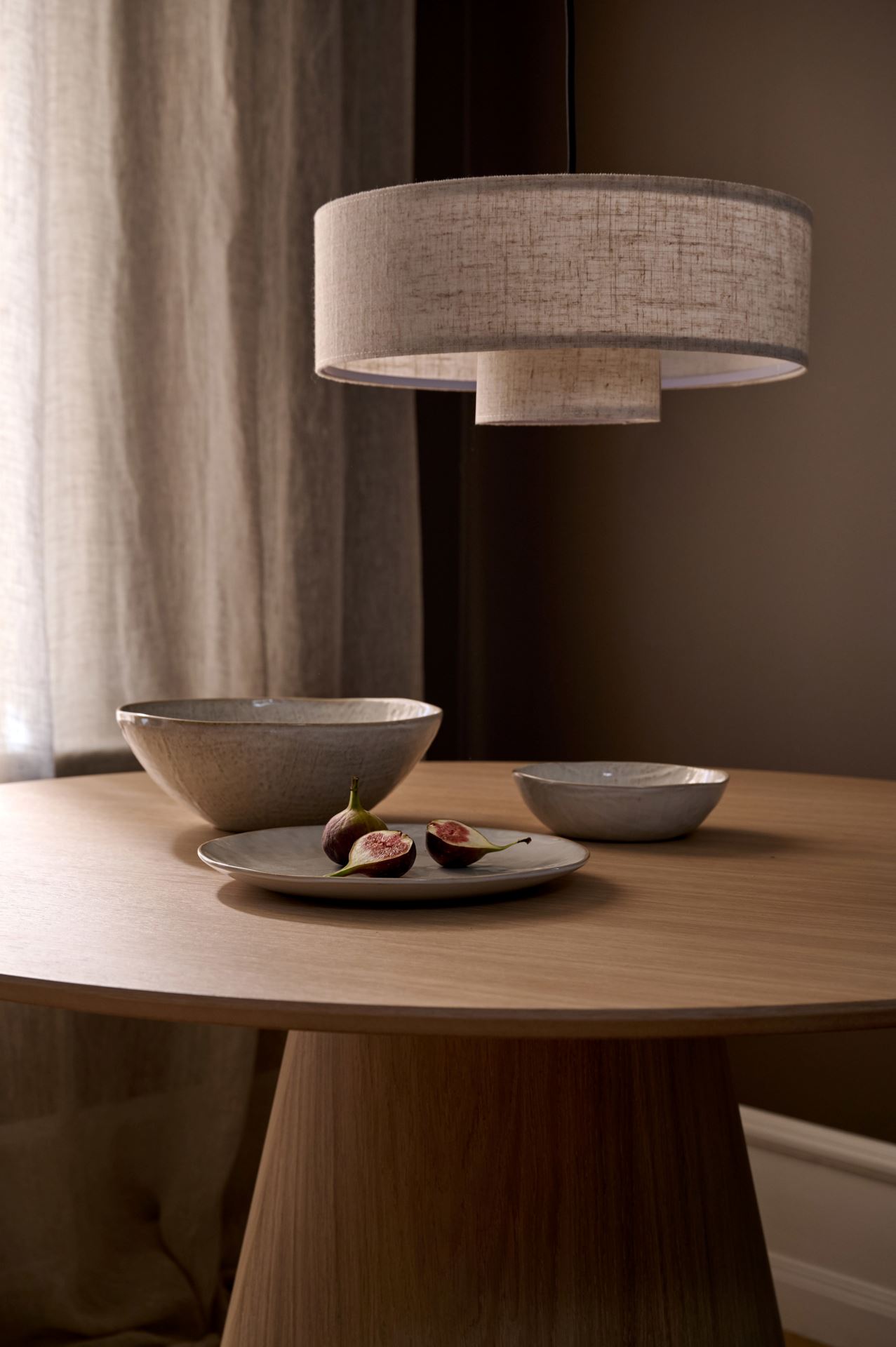 Söögilaud naturaalne toon - 7