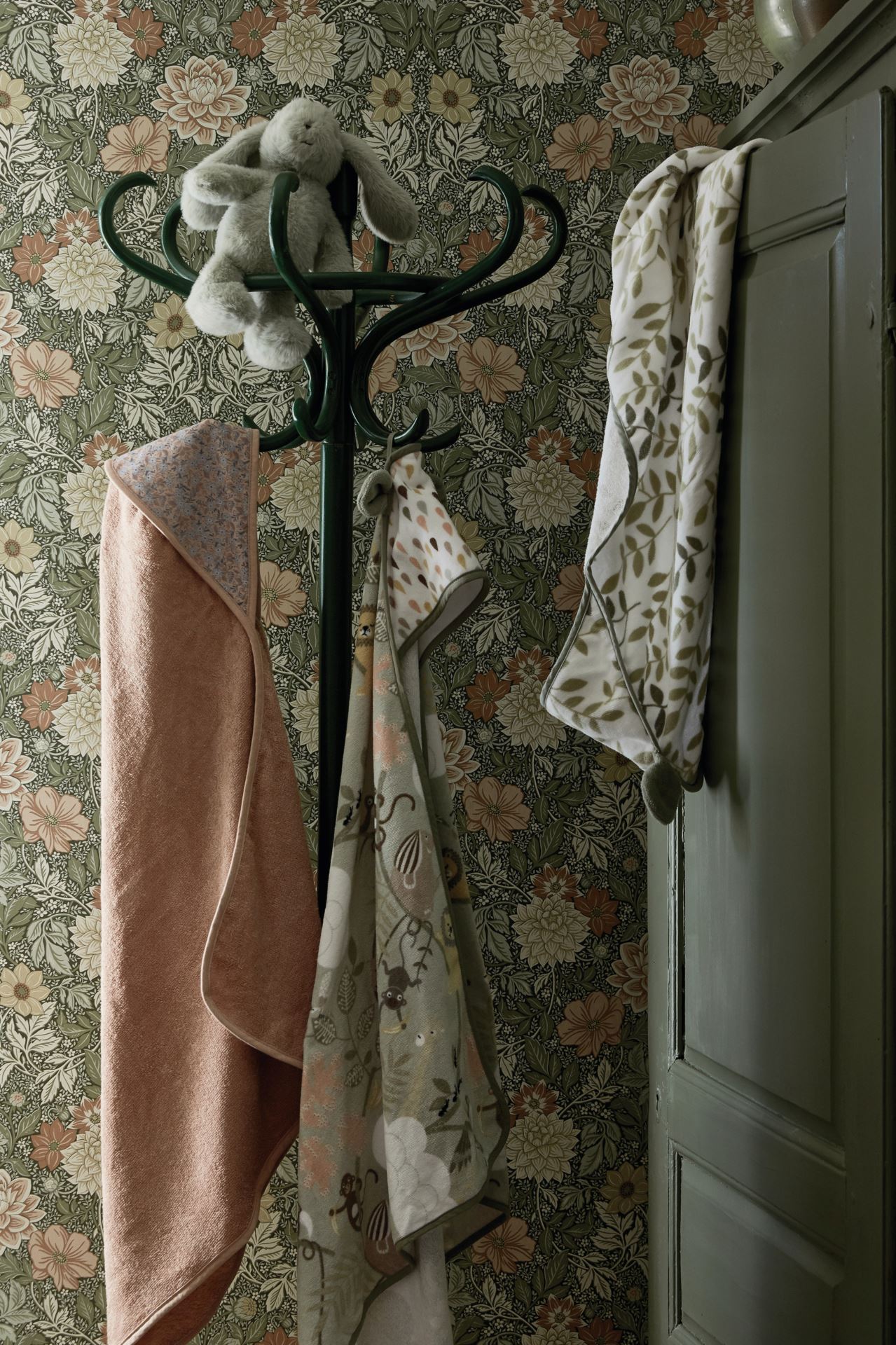 Kapuutsiga rätik heleroheline - 2