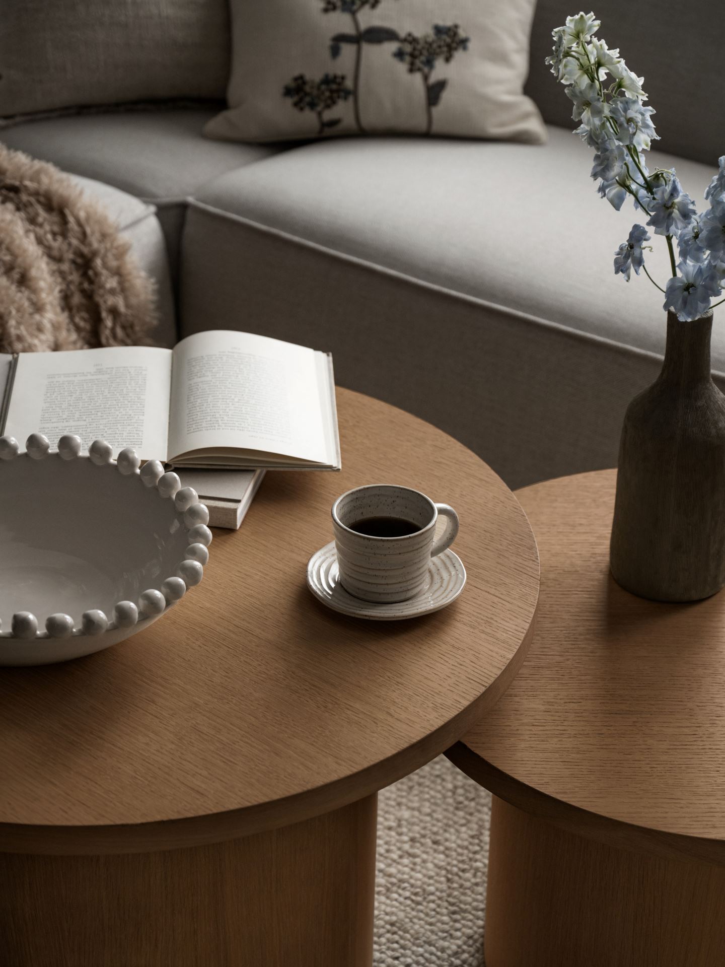 Diivanilaud pruun - 2