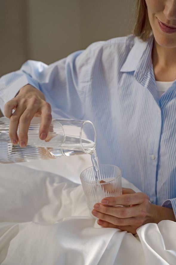 Veekarahvin läbipaistev - 5