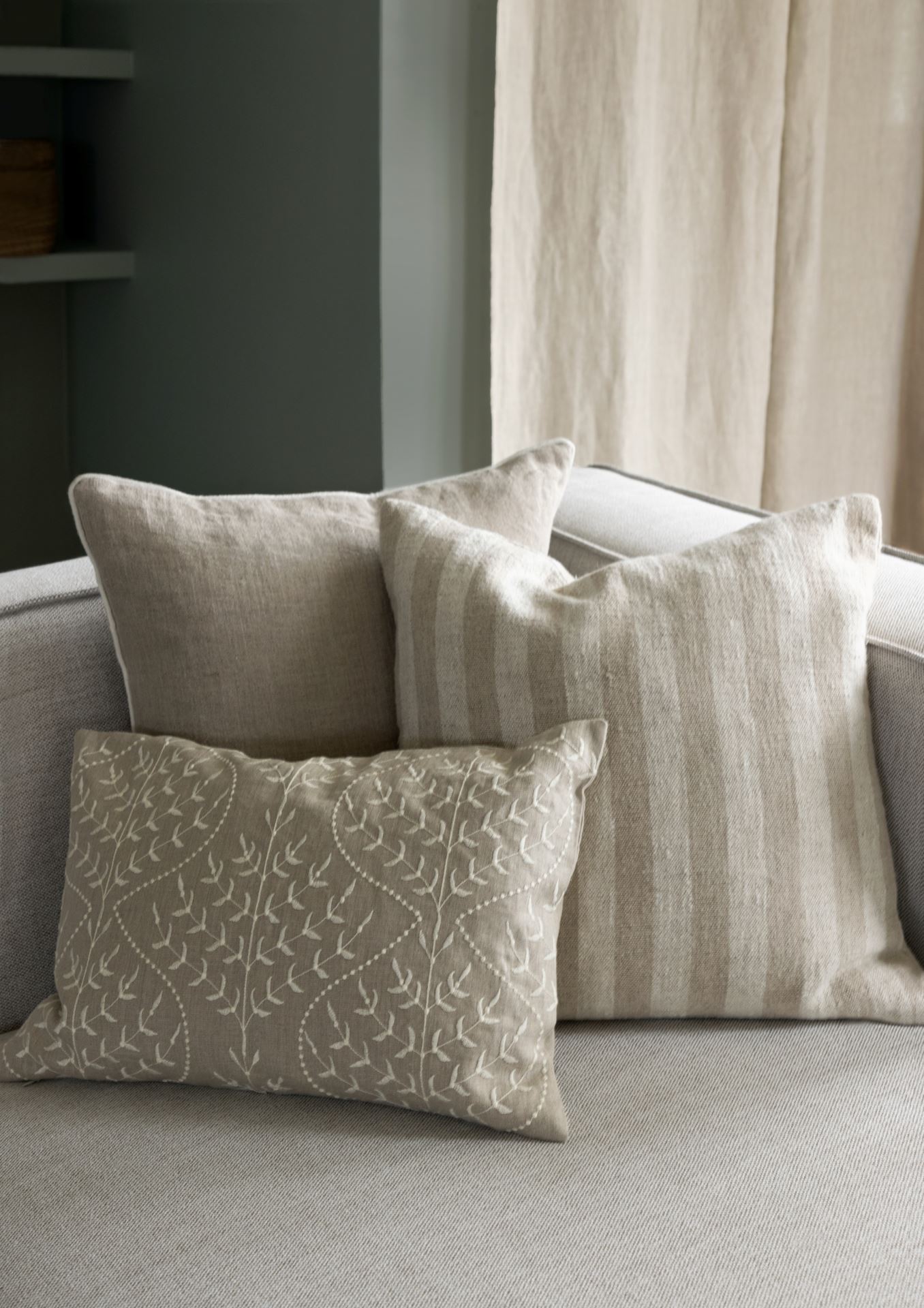 Dekoratiivpadja kate naturaalne toon - 2