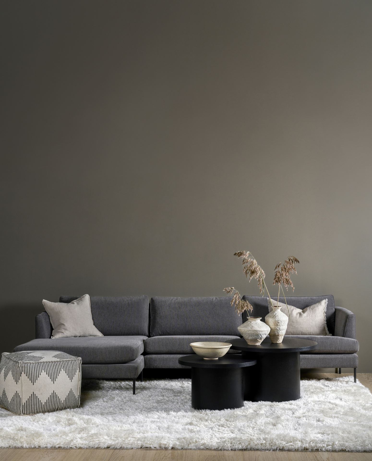 Diivan lamamisosa vasakul hall - 4