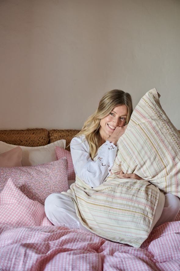 Hotellli padjapüür mitmevärviline - 2