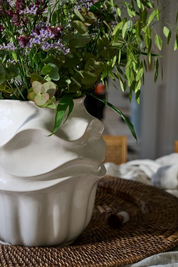 Vaas loodusvalge - 2