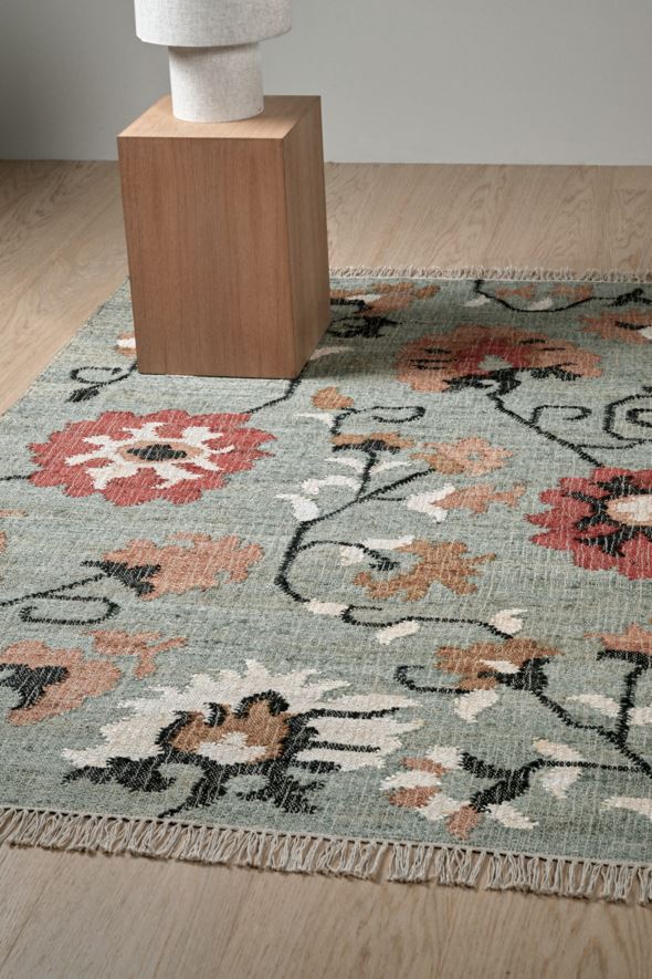 Vaip mitmevärviline - 2