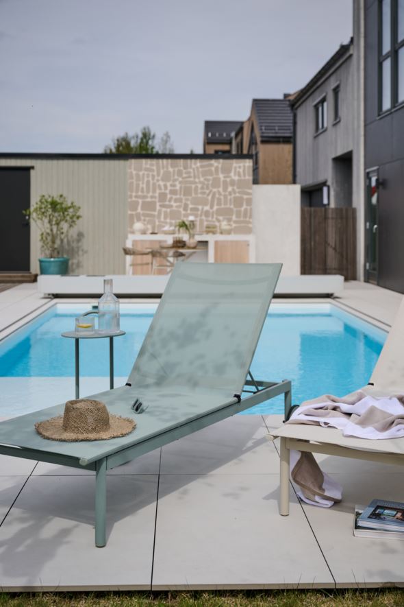 Lamamistool hallikasroheline - 2