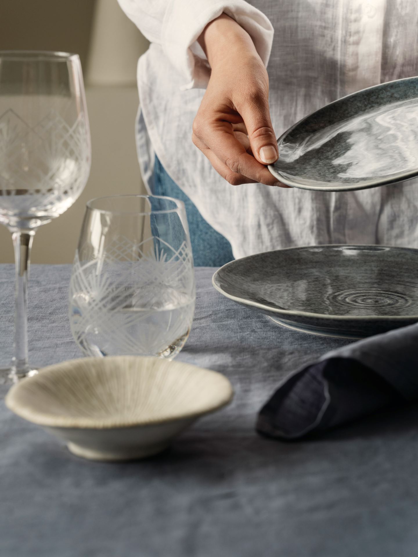 Valge veini klaas läbipaistev - 3